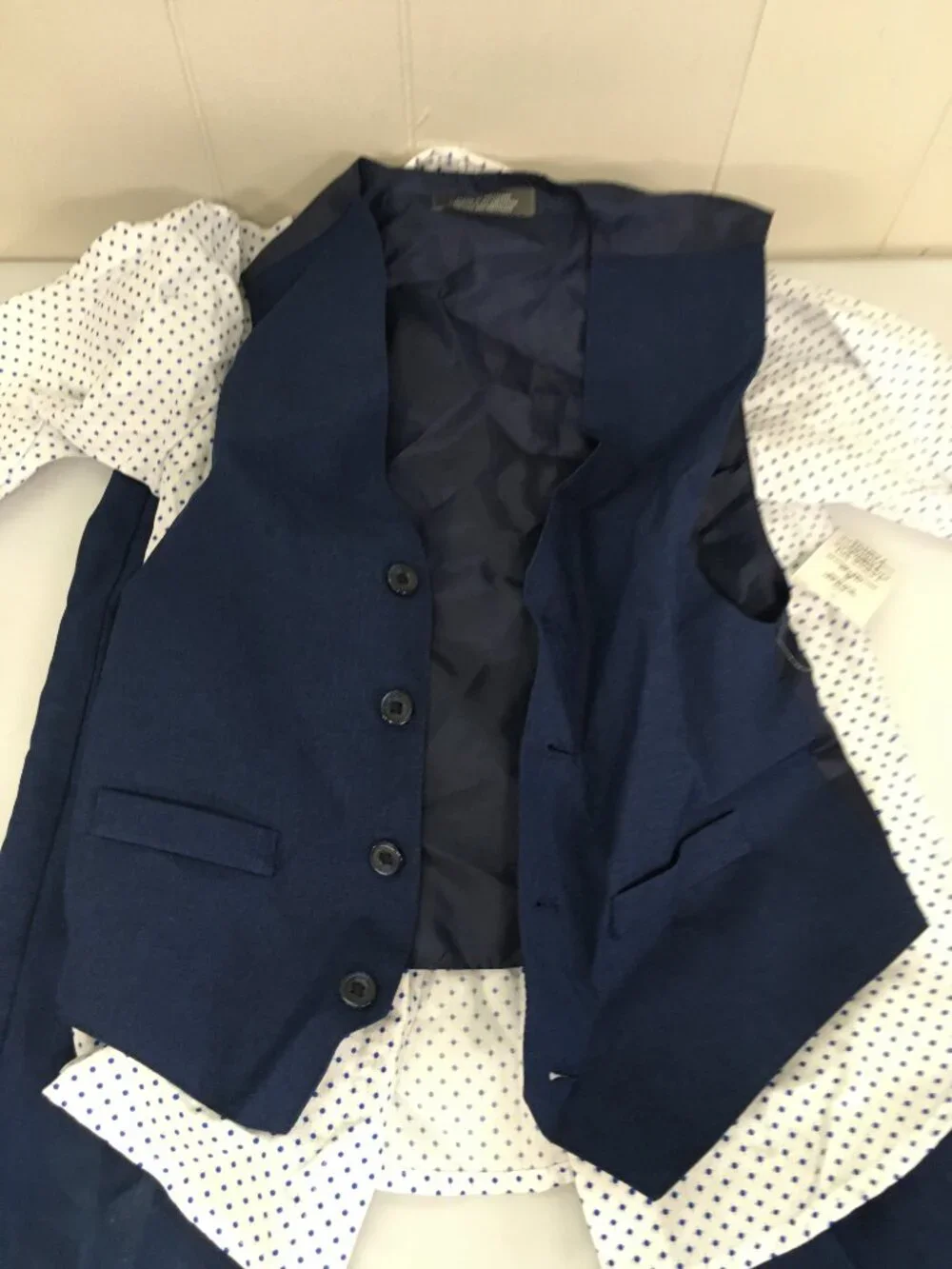 NEW Boys' - Van Heusen - 3 Piece Blue Jean Suit Vest Polka Dot Shirt Pants SZ 6